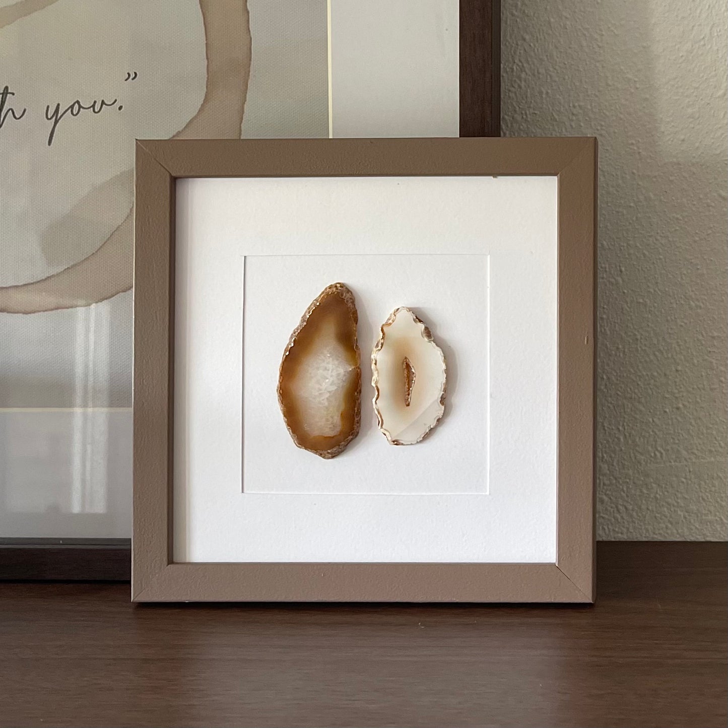 Gemstone Frame brown Almond